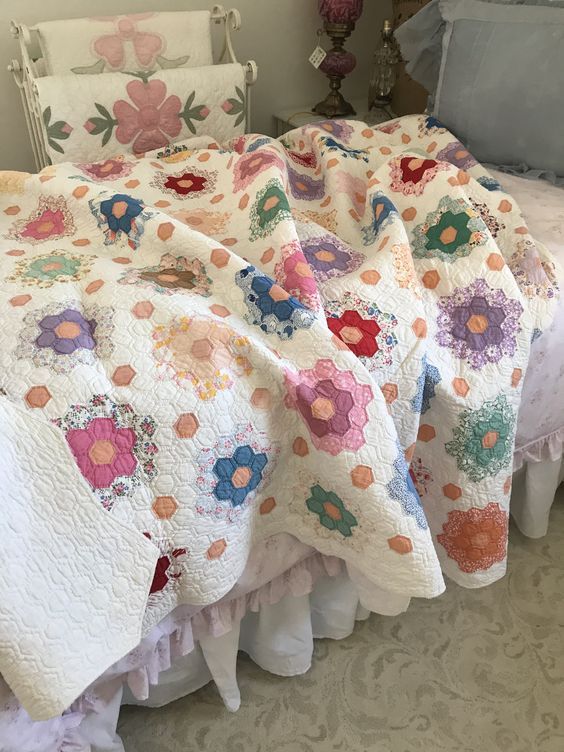 Colcha de hexágonos hecha a mano